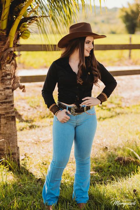 #londrina #londrinafotografo #fotografoemlondrina #fotografaemlondrina #fotografolondrina #casandoemlondrina #londrinacasamentos #eventoslondrina #noivalondrina #casamentosnacidadelondrina#presidenteprudente #casamentospresidenteprudente
#noivaspresidente'