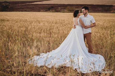 #londrina#londrinafotografo#fotografoemlondrina#fotografaemlondrina#fotografolondrina#casandoemlondrina#londrinacasamentos#eventoslondrina#noivalondrina#casamentosnacidadelondrina#presidenteprudente#casamentospresidenteprudente'