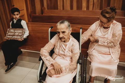 #londrina #londrinafotografo #fotografoemlondrina #fotografaemlondrina #fotografolondrina #casandoemlondrina #londrinacasamentos #eventoslondrina #noivalondrina #casamentosnacidadelondrina #presidenteprudente #casamentospresidenteprudente'