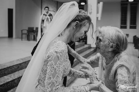 #londrina #londrinafotografo #fotografoemlondrina #fotografaemlondrina #fotografolondrina #casandoemlondrina #londrinacasamentos #eventoslondrina #noivalondrina #casamentosnacidadelondrina #presidenteprudente #casamentospresidenteprudente'