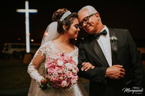 #londrina #londrinafotografo #fotografoemlondrina #fotografaemlondrina #fotografolondrina #casandoemlondrina #londrinacasamentos #eventoslondrina #noivalondrina #casamentosnacidadelondrina #presidenteprudente #casamentospresidenteprudente'