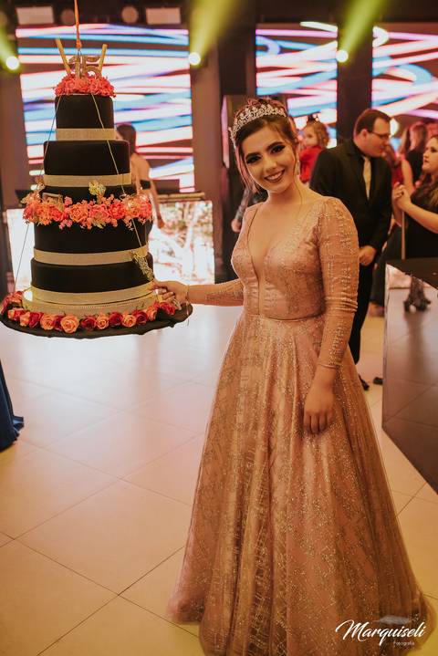 #londrina #londrinafotografo #fotografoemlondrina #fotografaemlondrina #fotografolondrina #casandoemlondrina #londrinacasamentos #eventoslondrina #noivalondrina #casamentosnacidadelondrina'