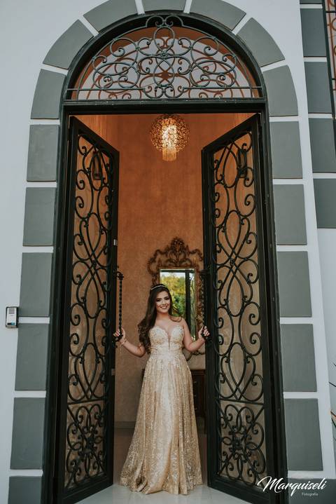 #londrina #londrinafotografo #fotografoemlondrina #fotografaemlondrina #fotografolondrina #casandoemlondrina #londrinacasamentos #eventoslondrina #noivalondrina #casamentosnacidadelondrina'