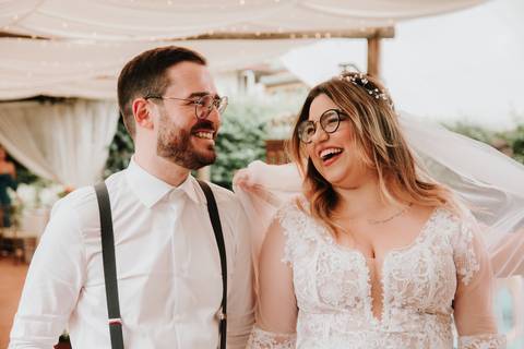 noivos-sorriso-altar-cerimônia-rodrigo-bahia-fotógrafo-casamento-mogi-guaçu.jpg'