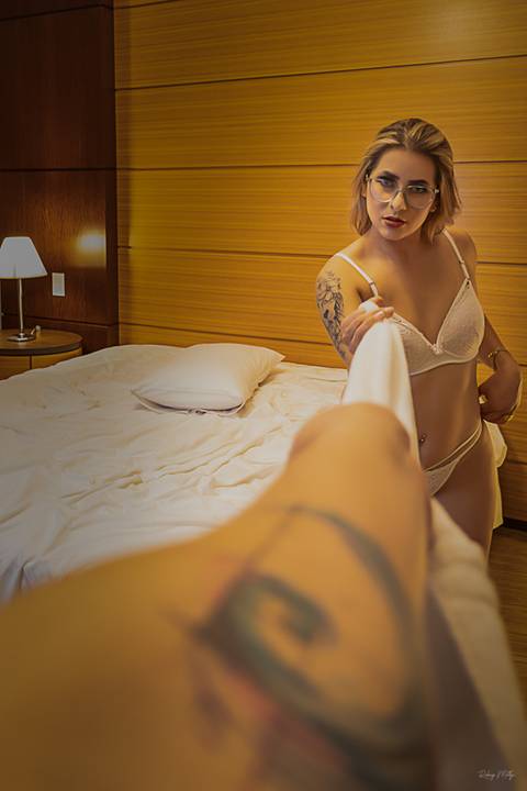 Ensaio da Cristiane Barcki realizado no Hotel Continental Inn em Foz do Iguaçu - PH Rodrigo Mattjie '