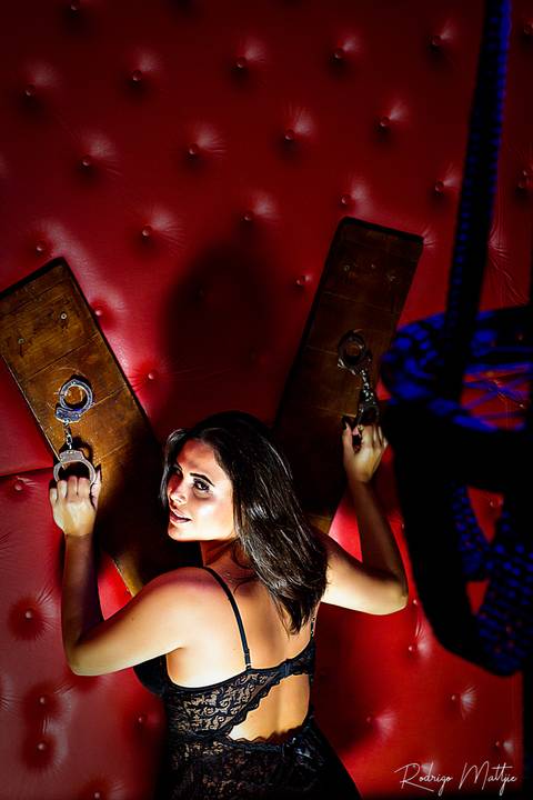 Ensaio sensual da Laura realizado no Motel Play Time em Foz do Iguaçu - Ph Rodrigo Mattjie '