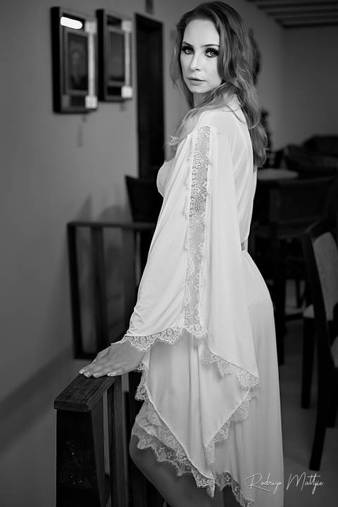 Ensaio feminino sensual da Ana Paula. Realizado em Ilhota/ SC, Fotografo Rodrigo Mattjie '