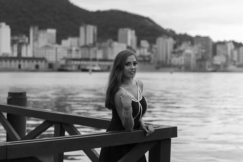 Ensaio 15 anos realizado no Museu Ferroviário em Vila Velha numa atmosfera bem descontraída. Safira é uma adolescente que esbanja simpatia e muito charme.'