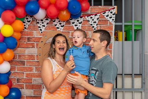 hora de assoprar a velhinha'