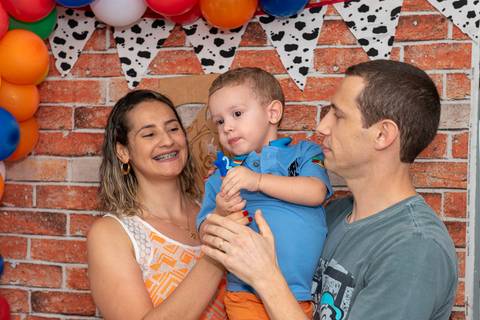 ganhar presentes na festa'