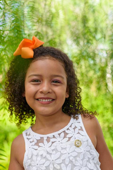 ensaio fotográfico externo de mãe e filha em comemoração ao dia das mães realizado no parque da cidade localizado entre os bairros parque residencial laranjeiras e valparaíso na serra'