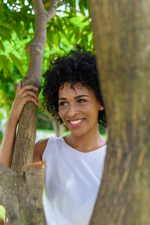 ensaio fotográfico externo de mãe e filha em comemoração ao dia das mães realizado no parque da cidade localizado entre os bairros parque residencial laranjeiras e valparaíso na serra'