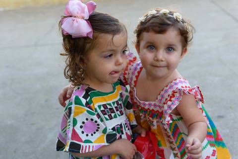 Festejando com as amigas'