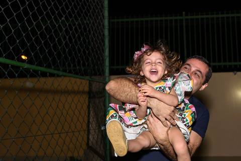 brincando com o papai'