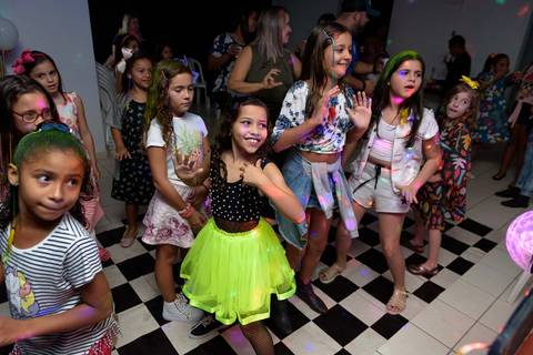 Dança das crianças'