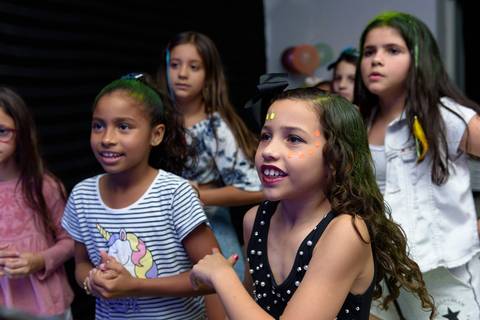 Pista de dança para festa infantil'
