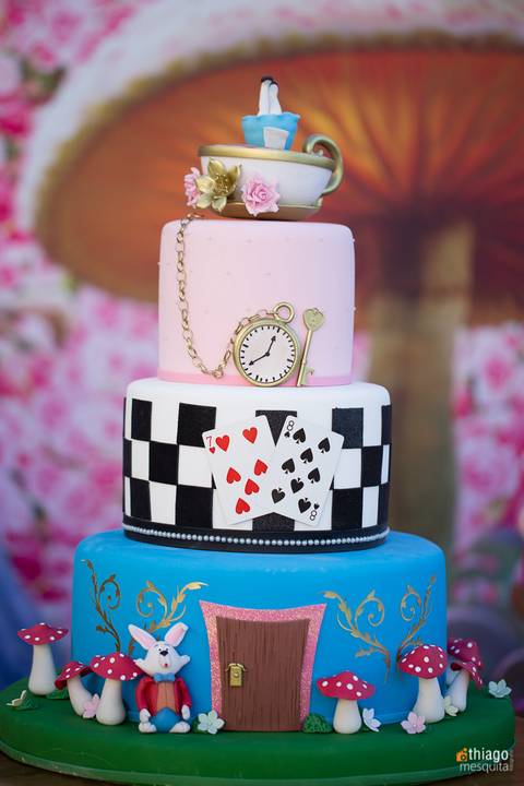 Decoração Alicia no pais das maravilhas, Adriana Mesquita, Aniversário Infantil em Uberlândia'
