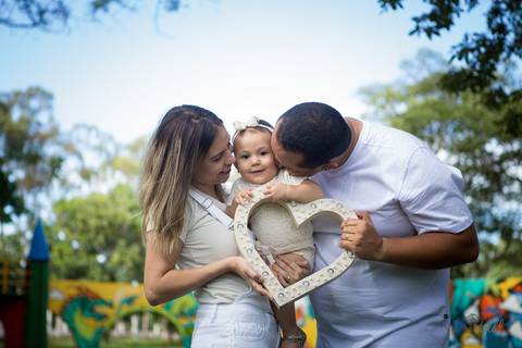 Ensaio externo Smash the Cake por Adriana Mesquita, fotografo de Familia em Uberlândia'