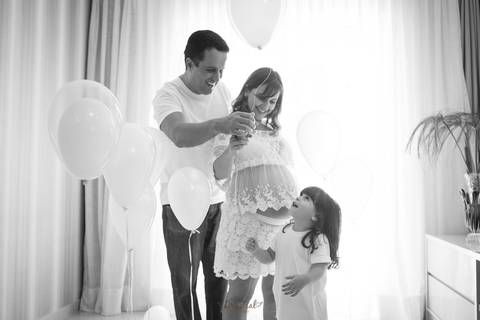 Registro em Preto e branco do ensaio de Gestante de Crislaine e Leandro pela fotografo Adriana Mesquita, Fotografia de Familia'