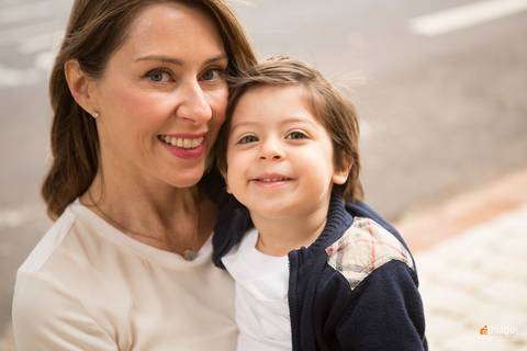 mãe e filho, fotos de Adriana Mesquita, fotografa de Familia'
