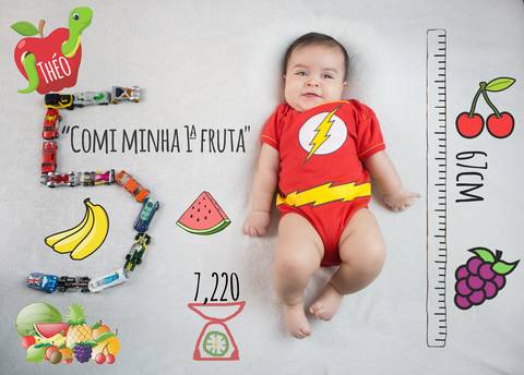Comendo a primeira frutinha, Ensaio de Acompanhamento Mensal 05 meses do Théo, Adriana Mesquita'
