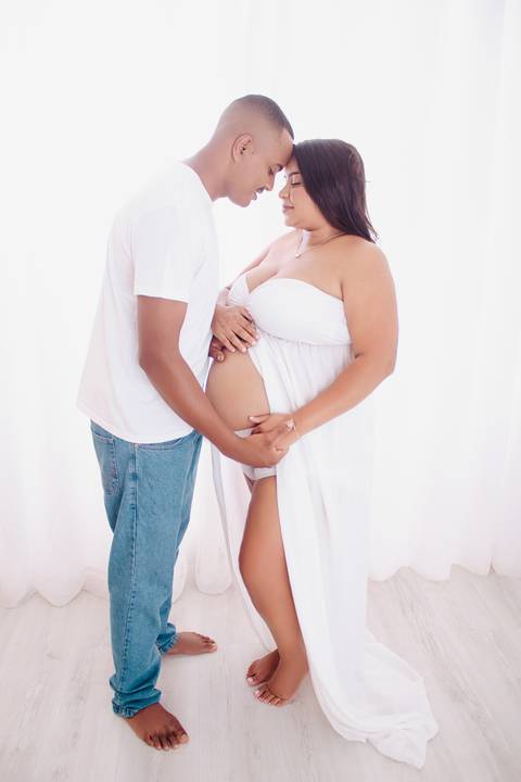 Ensaio Gestante em estudio fotografico Santana de Parnaiba'