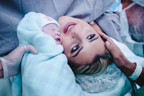 Nascimento do bebê na Maternidade - Hospital Salvalus 
Studio Mila Werneck'