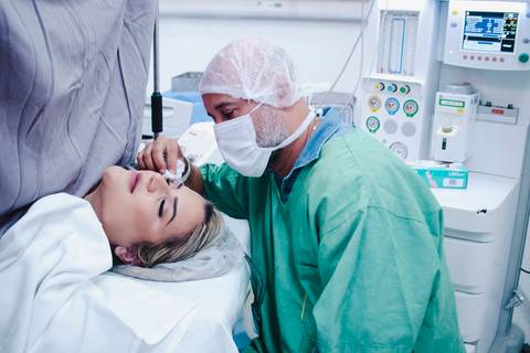 Nascimento do bebê na Maternidade - Hospital Salvalus 
Studio Mila Werneck'