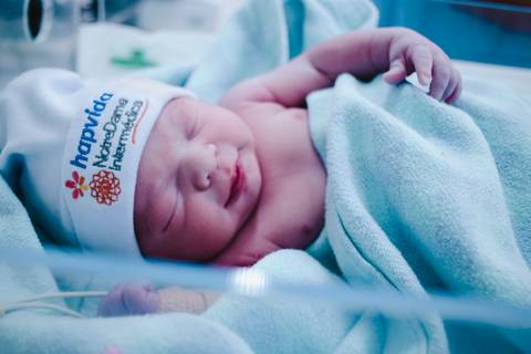 Nascimento do bebê na Maternidade - Hospital Salvalus 
Studio Mila Werneck'