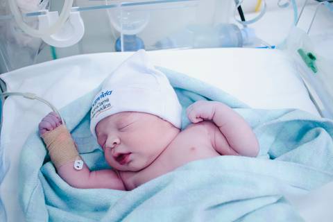 Nascimento do bebê na Maternidade - Hospital Salvalus 
Studio Mila Werneck'