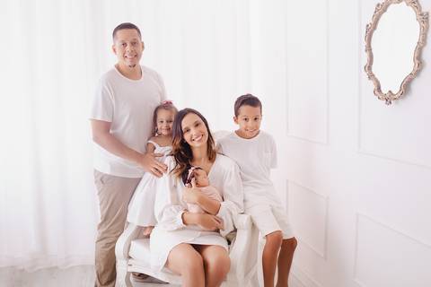 Ensaio Newborn e família, Estúdio Mila Werneck fotografia, Barueri-SP '