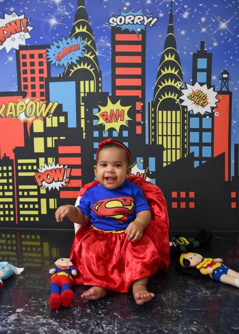 6 meses / Tema: Super Girl'