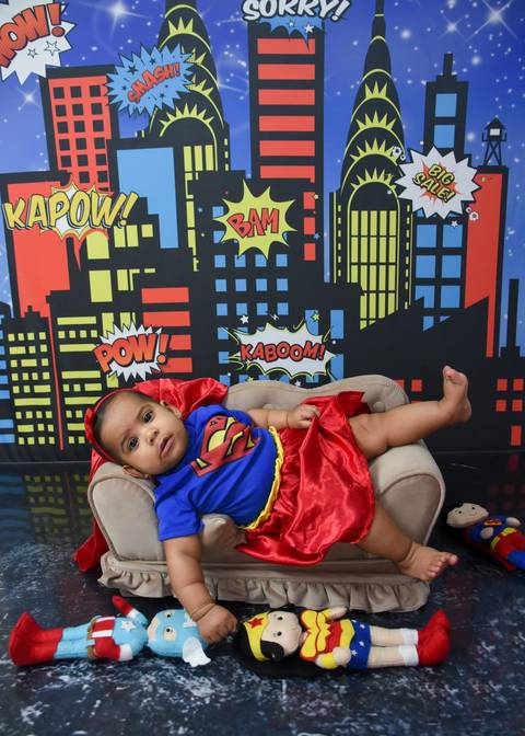 6 meses / Tema: Super Girl'