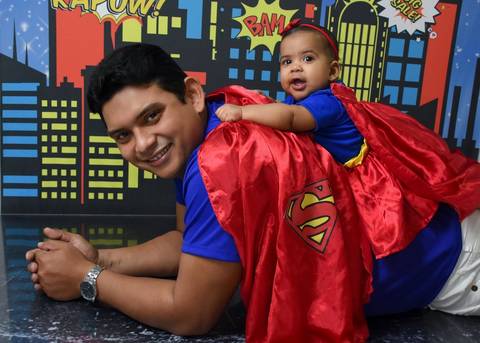 6 meses / Tema: Super Girl'