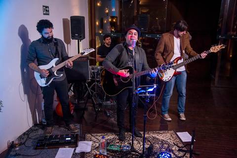 Banda de rock em casamento'