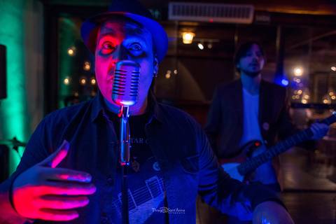 Banda de rock em casamento'