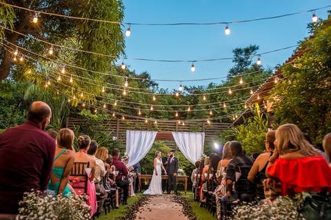 Enfim Casados na Vila Caniza. Fotógrafo de casamento no Rio de Janeiro por Thiago Sant' Anna Fotografia'