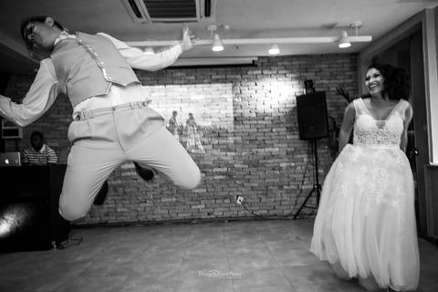 dança dos noivos preto e branco'