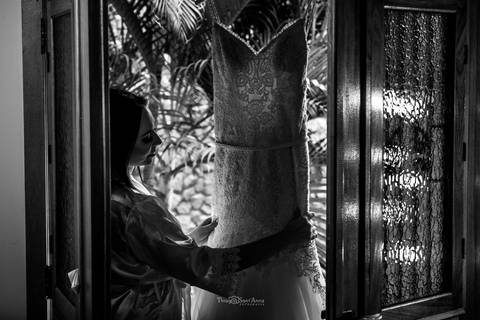 noiva vestido de noiva sacada porta preto e branco'