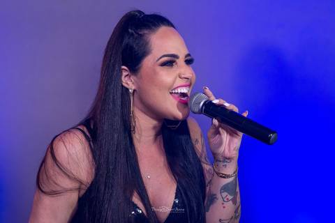 cantora banda festa de casamento'