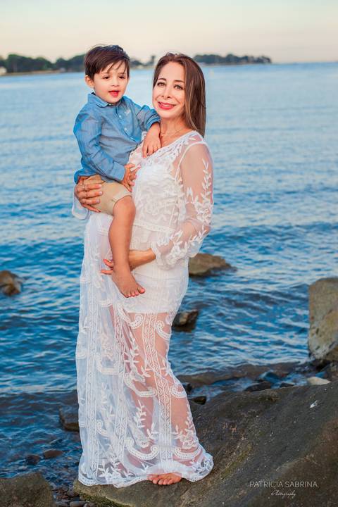 PREGNANCY MATERNITY GREENWICH PHOTO SHOOT'