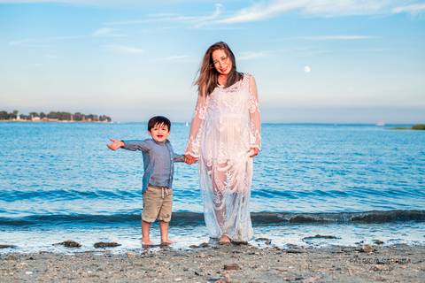 PREGNANCY MATERNITY GREENWICH PHOTO SHOOT'