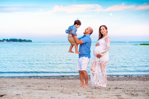 PREGNANCY MATERNITY GREENWICH PHOTO SHOOT PATRICIA SABRINA PHOTOGRAPHY'