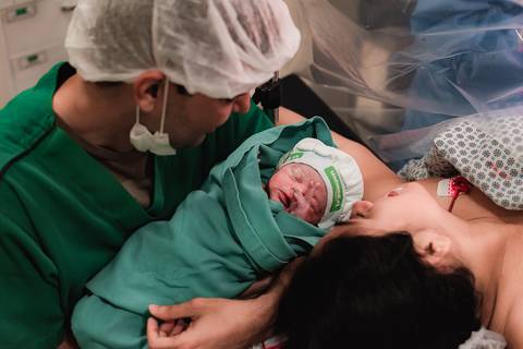 PRIMEIROS MOMENTOS DA FAMÍLIA'