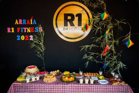 Cobertura fotográfica para todo tipo de evento profissional da sua empresa ou marca.
| Inauguração | Coquetel | Palestra | WorkShop | Troca de Coleção | Ação de Marca |
entre outros eventos corporativos.'