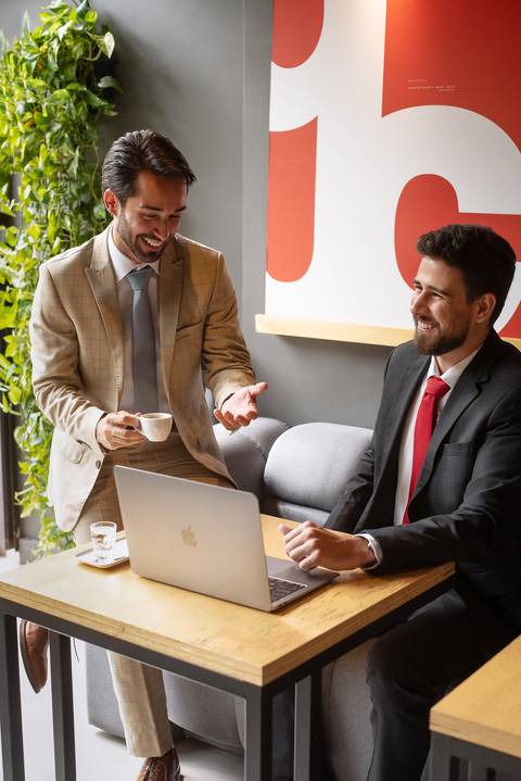 RETRATO CORPORATIVO AMANDA MARTINS FOTOGRAFIA - ENSAIO PROFISSIONAL - FOTOGRAFO LONDRINA'