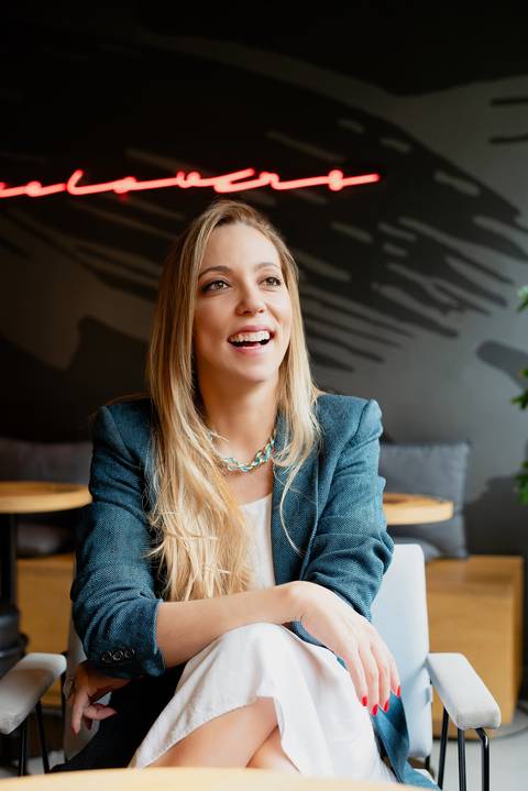 RETRATO CORPORATIVO AMANDA MARTINS FOTOGRAFIA - ENSAIO PROFISSIONAL - FOTOGRAFO LONDRINA'