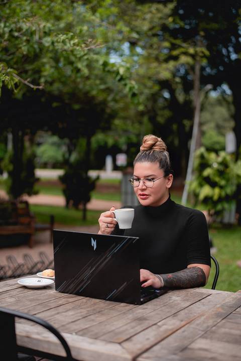 RETRATO CORPORATIVO AMANDA MARTINS FOTOGRAFIA - ENSAIO PROFISSIONAL - FOTOGRAFO LONDRINA'