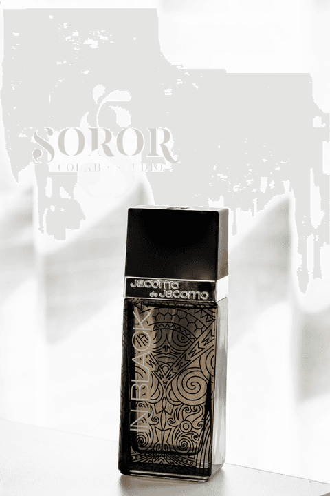 Imagens pertence à Top Internacional e ao Soror Studio. Sua reprodução não autorizada é crime e está sujeita às sanções legais.'