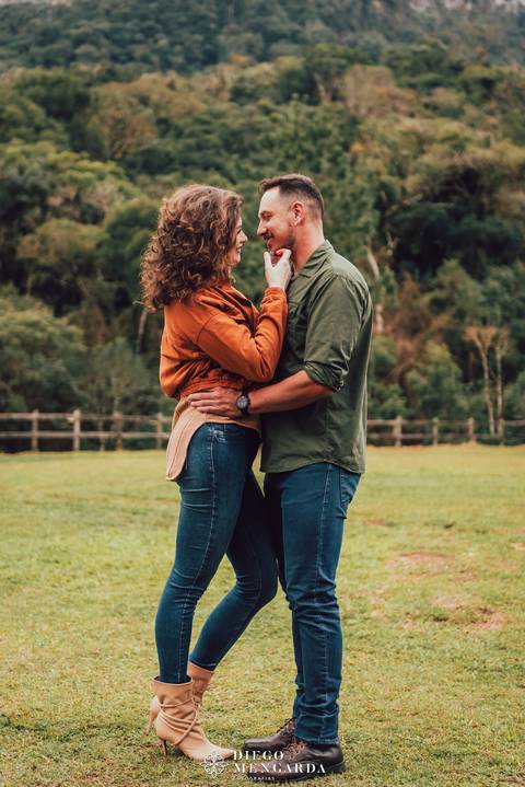 rio dos cedros, vale dos ventos, ensaio vale dos ventos, fotografo vale dos ventos, pré wedding vale dos ventos, valores vale dos ventos, fotografo em rio dos cedros, vale dos ventos em rio dos cedros, pousada vale dos ventos'